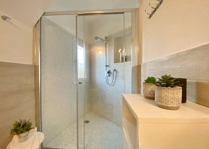 Casa Rosa Tre- 45 Quadratmeter Und Parkplatz By Interhome