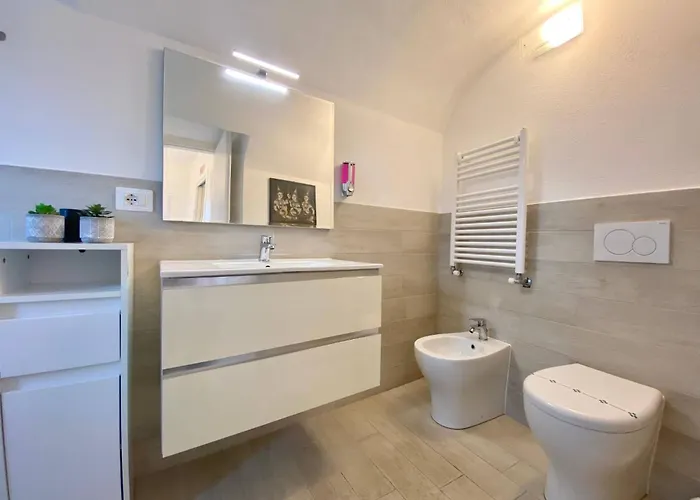 Casa Rosa Tre- 45 Quadratmeter Und Parkplatz By Interhome * Rapallo