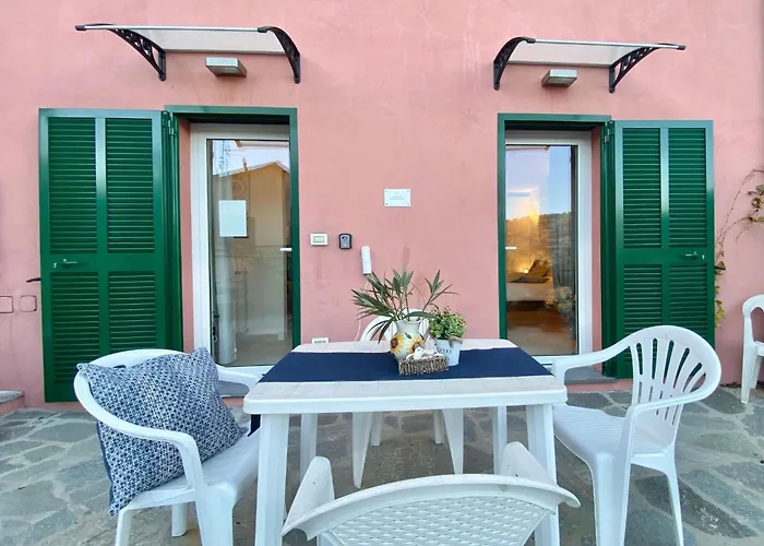 Casa Rosa Tre- 45 Quadratmeter Und Parkplatz By Interhome * Rapallo