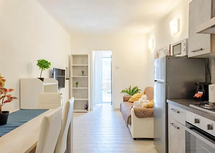 Apartament Casa Rosa Tre- 45 Quadratmeter Und Parkplatz By Interhome